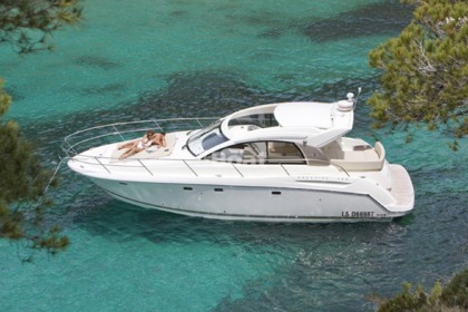 Hire Motorboat Jeanneau prestige 38S Villefranche-sur-Mer