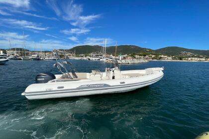 Hire RIB CAPELLI TEMPEST 775 Cavalaire-sur-Mer