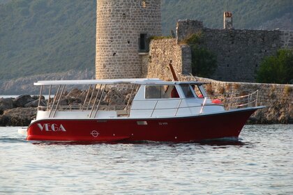 Location Bateau à moteur   Herceg Novi