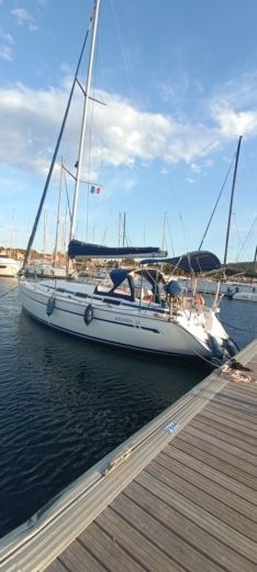 Isla de Embiez Sailboat Bavaria Bavaria 32 Cruiser alt tag text