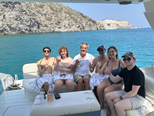 Κως Motorboat Trojan 44 Express alt tag text