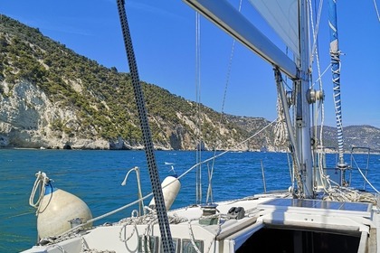 Noleggio Barca a vela Yachting France Jouet 37 Manfredonia