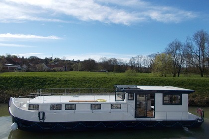 Location Péniche Proprietaire LaPeniche P Agde