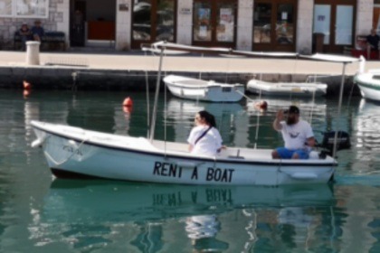 Charter Boat without licence  Pasara Traditional Vrboska