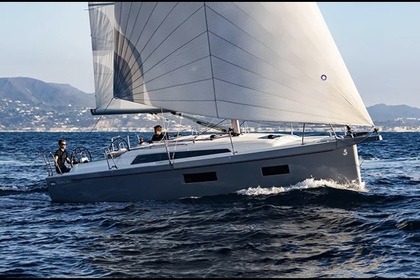 Rental Sailboat Beneteau Oceanis 34.1 Arzon