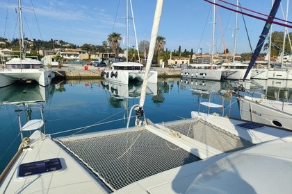 Alquiler Catamarán Lagoon-Bénéteau Lagoon 380 - 4 cab. Empuriabrava