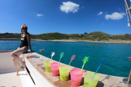 Alquiler Lancha Bertram bertram 33 Puerto de Alcudia