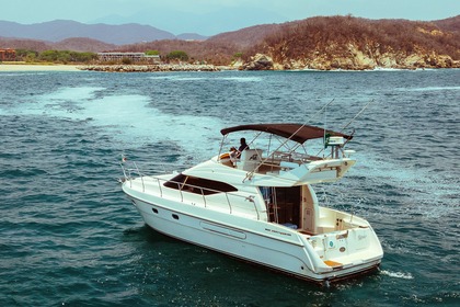 Rental Motorboat Azimut 1999 Santa María Huatulco