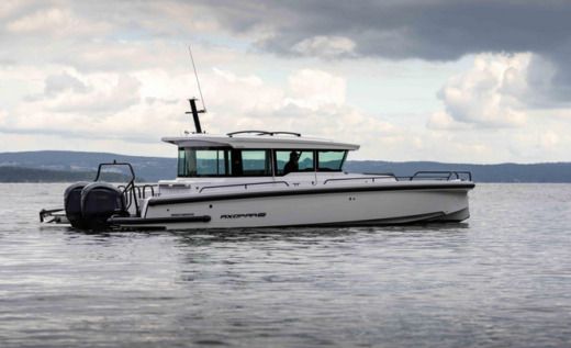 Motorboat Axopar 37 sun top Boot Grundriss