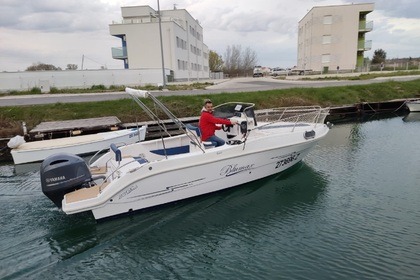 Charter Motorboat TANCREDI NEW BLUEMAX 23 DECK Nin