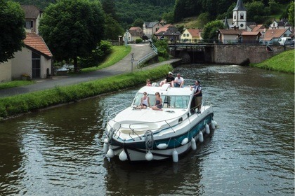 Verhuur Motorboot Nicols Quatro B+ Huizen