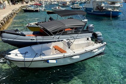 Miete Motorboot Adria 500 Hvar