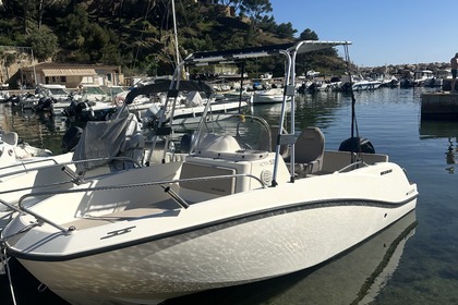 Charter Motorboat Quicksilver Activ 535 Open L'Estaque