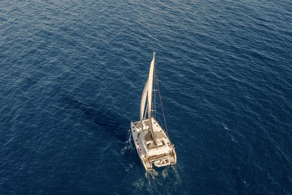 Rental Catamaran Lagoon Lagoon 560 Barcelona