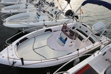 Noleggio Barca a motore Ranieri Voyager 17 L'Escala