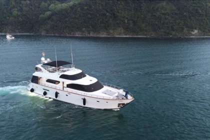 Noleggio Yacht AYEM MAN Motor Yacht Göcek