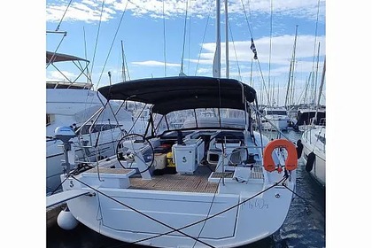 Hire Sailboat  Oceanis 51.1 Athens