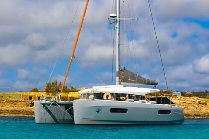 Rental Catamaran Excess 39 Saint Julian's