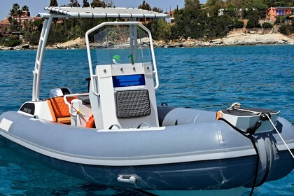 Noleggio Barca a motore DESNER SPORT 560 4 posti Arbatax