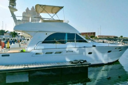 Hire Motorboat Waseet 2017 Abu Dhabi