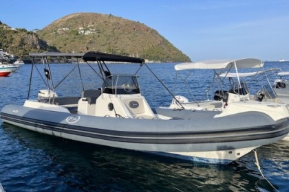 Noleggio Gommone Saver 8.20 Lipari