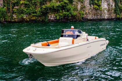 Miete Motorboot Invictus Capoforte  sx280 Como