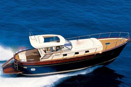 Charter Motorboat Apreamare Apreamare 100 Praiano