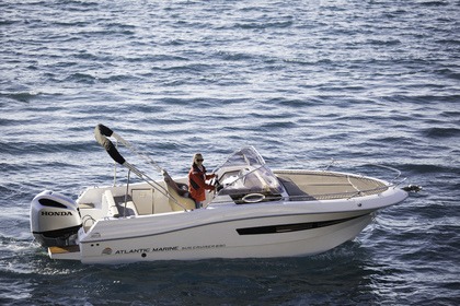 Noleggio Barca a motore Atlantic Marine Suncruiser 690 Dubrovnik
