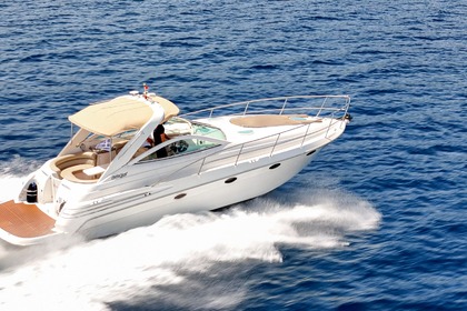 Hire Motorboat Doral 360se Zakynthos