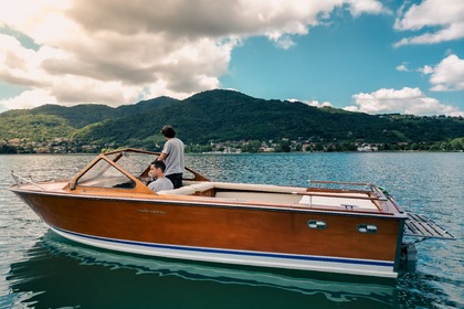 Charter Motorboat Cadenazzi 01 Tremezzina