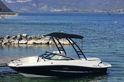 Location Bateau à moteur Sea Ray 190 Sport Aix-les-Bains