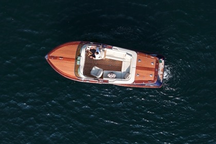 Charter Motorboat Comitti Venezia 24 Menaggio