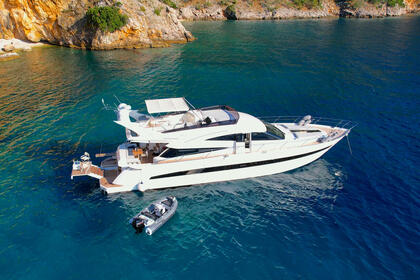 Hire Motor yacht Galeon Galeon 640 Fly Split
