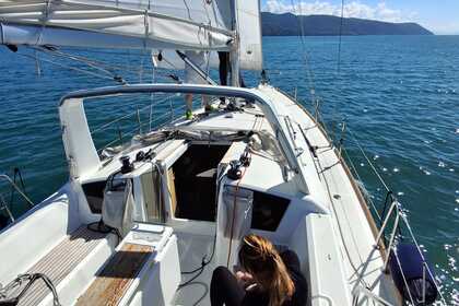 Charter Sailboat Oceanis 38.1 Fezzano