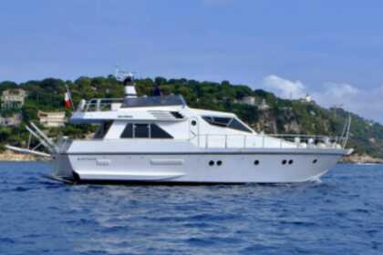 Aluguel Iate a motor San Lorenzo 57 Flybridge Motor Yacht Saint-Tropez