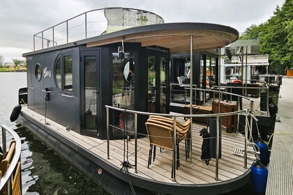 Rental Houseboats Nautilus Hausboote Nautiki mini 3 mit Kamin - führerscheinfrei Berlin