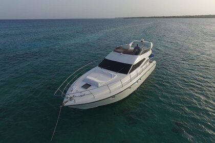 Alquiler Yate a motor Azimut 47 Puerto Aventuras