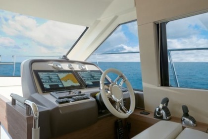 Charter Motor yacht Beneteau Monte Carlo 5 Seget Donji