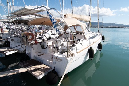 Rental Sailboat JEANNEAU SUN ODYSEY 349 Nea Peramos