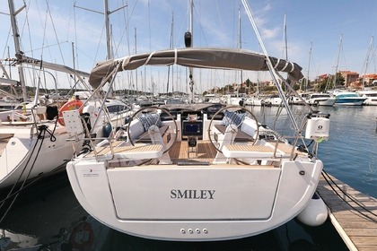 Rental Sailboat Hanse Yachts Hanse 388 Šibenik