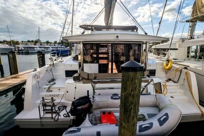 Hire Catamaran Catana Group Bali 4.4 - 4 + 2 cab. Nassau