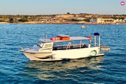 Charter Motorboat Chaudron malta 35 Mellieha