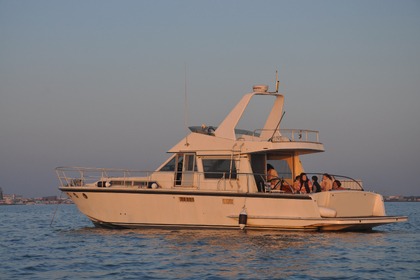 Location Yacht à moteur Guy Couach 1400 Fly La Rochelle