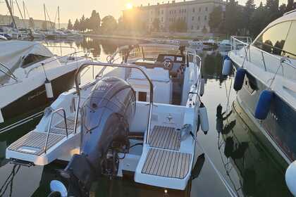 Miete Motorboot Jeanneau Cap Camarat 7.55 Pula