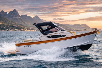 Charter Motorboat private tour Gozzo 8,50 Nerano