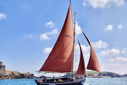 Aluguel Veleiro Chantier Keraudren Cotre aurique Saint-Malo