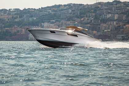 Alquiler Lancha Tornado 38 Nápoles