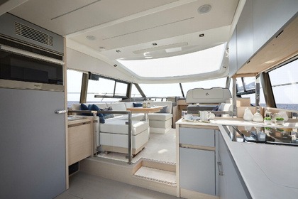 Location Bateau à moteur JEANNEAU PRESTIGE 460 Trébeurden