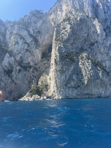 Neapol Motorboat Barqa Barqa q20 alt tag text