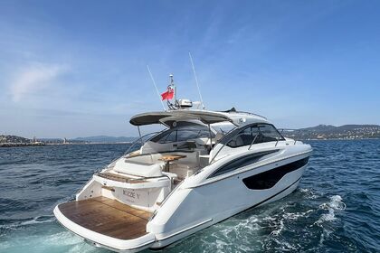 Hire Motorboat Princess V40 Cogolin